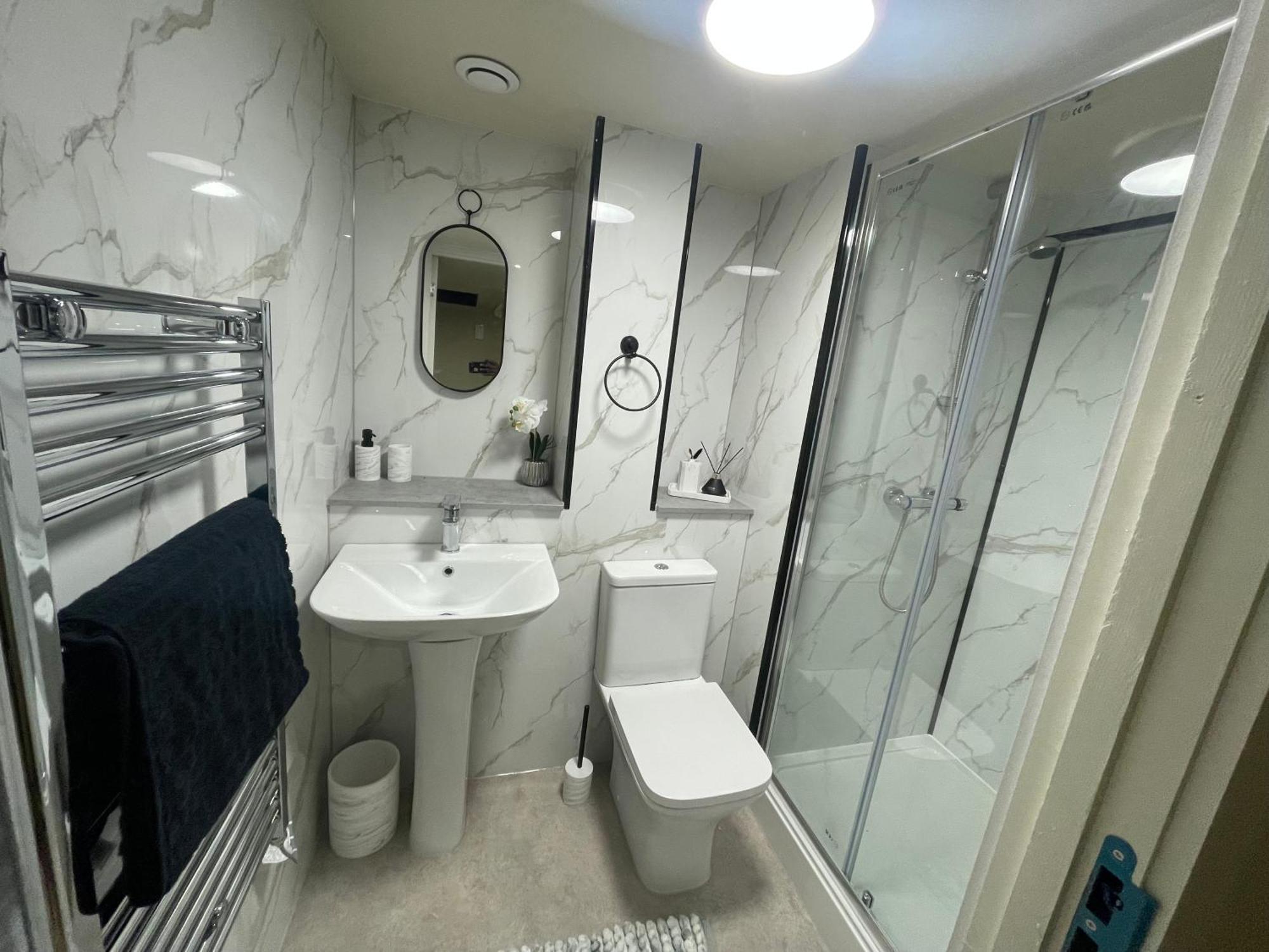 Central Station Luxury Mezzanine Apartment In Central Leeds מראה חיצוני תמונה
